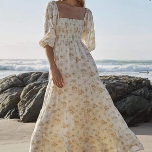 Alyse whispers maxi dress